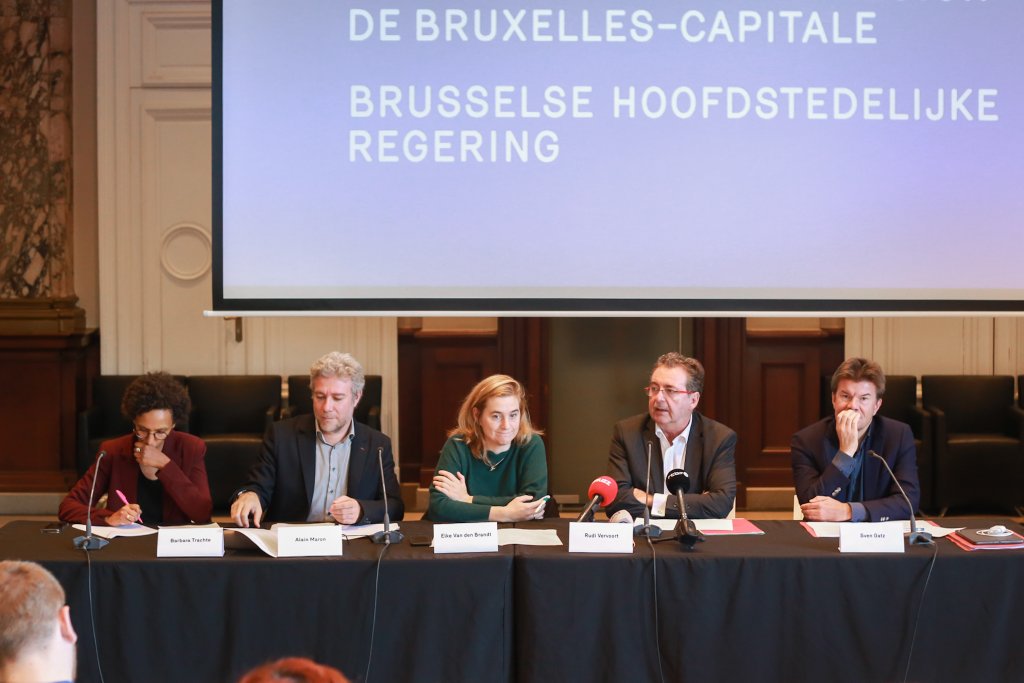 rudivervoort's tweet photo. Le Gouvernement bruxellois a adopté ce jour la version définitive de sa contribution au Plan National Energie Climat #PNEC pour 2030, afin d’inscrire notre Région dans le respect du programme et des objectifs de développement durable des Accords de Paris ! https://t.co/S8nnbXfY67
