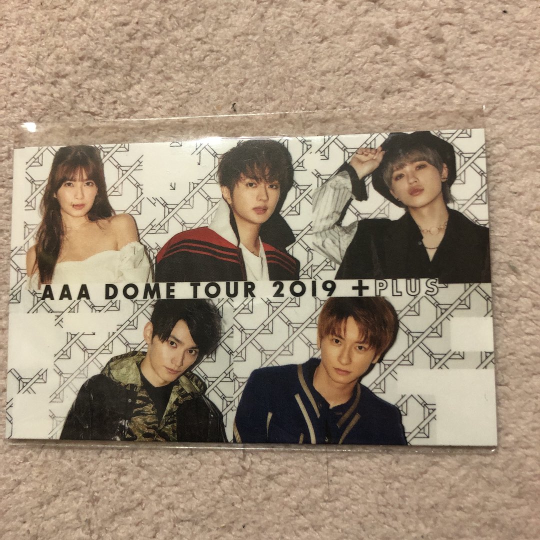 nissy930_10's tweet photo. お譲りします！！

ゆうちょ振込、郵送のみ

カードのみで送料込み1000円です

#AAAグッズ
#ビジュアルカード https://t.co/O3sF1Swmhp