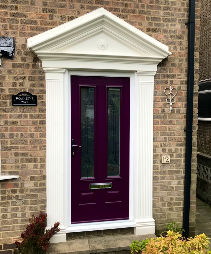 PDSWindows's tweet image. Stunning Solidor in Aubergine with Park Lane Glass! Another great install by Your Local Reccomended Solidor Installer @SolidorLtd