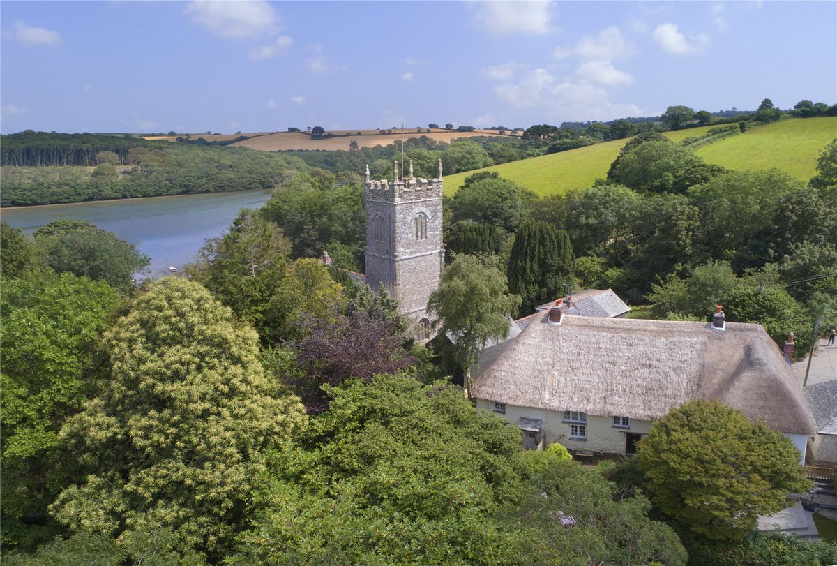 JS_Cornwall's tweet photo. We have homes for sale across #Cornwall that will give you a stunning #waterside view and a #beautifulhome.

https://t.co/QGtnfOWWTr

#falmouth #flushing #padstow #fowey #stclement #truro #portreath #stives #lelant #mylor #jacksonstops #jacksonstopstruro https://t.co/wpPoNP3dO0