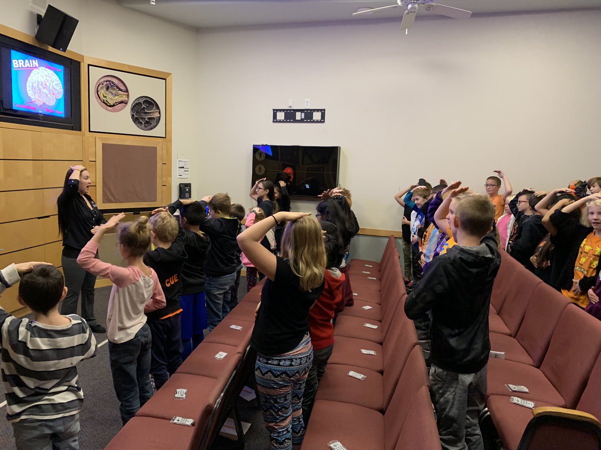 Morgret_STEAM's tweet photo. 4th grade is having fun learning about drugs and making good choices for our future on our field trip today! #hpsdlearns #hpsdawesome @ByrnesHEC @clearprincipal https://t.co/NioYlfNbER