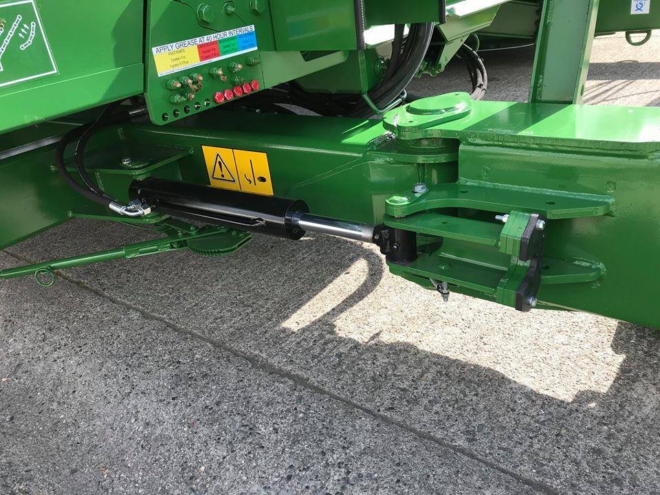 KEENANsystem's tweet photo. The specification of a diet feeder depends on the application &amp; conditions on farm. If you are looking for a customised solution, whether to make feeding simpler, faster, more precise or even possible at all:
Ireland: +353 (0)59 977 1200
UK: 01780 437521
keenaninfo@alltech.com https://t.co/gEtUpEm2Ke