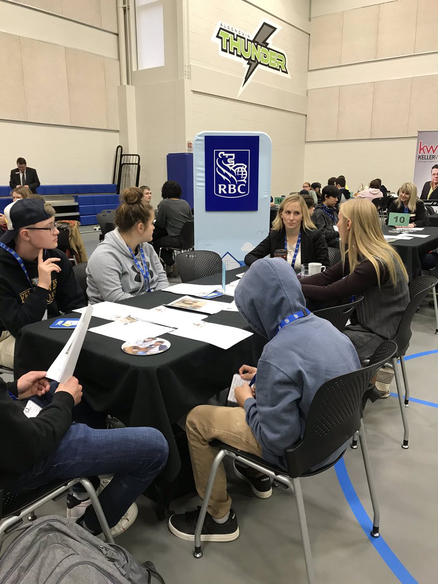 jodibucholtz's tweet photo. We are sooo excited to be hosting the 1st @ja_canada #WorldofChoices event at our @AlgonquinPEM in partnership with @RCDSB @RCCDSB, @UOVCC & @RBC. The Grade 10 @FellowesHighSch & @BishopSmithCH students are having a blast connecting with local professional mentors! https://t.co/w1aDXIBOoP