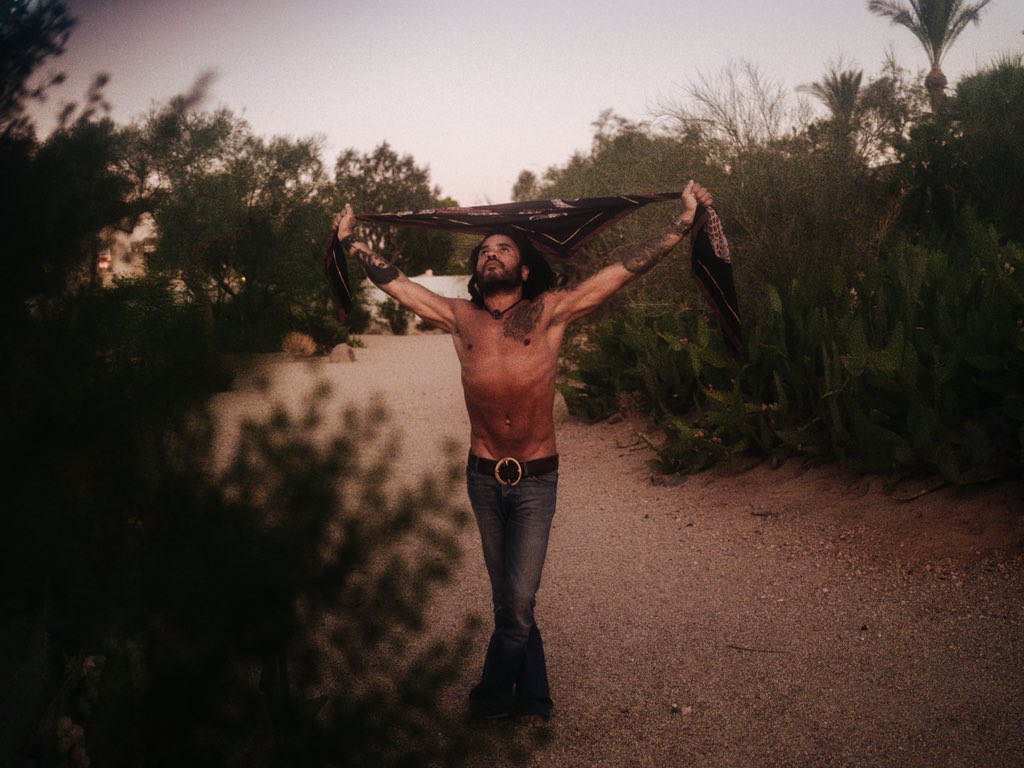 Lenny Kravitz tweet media