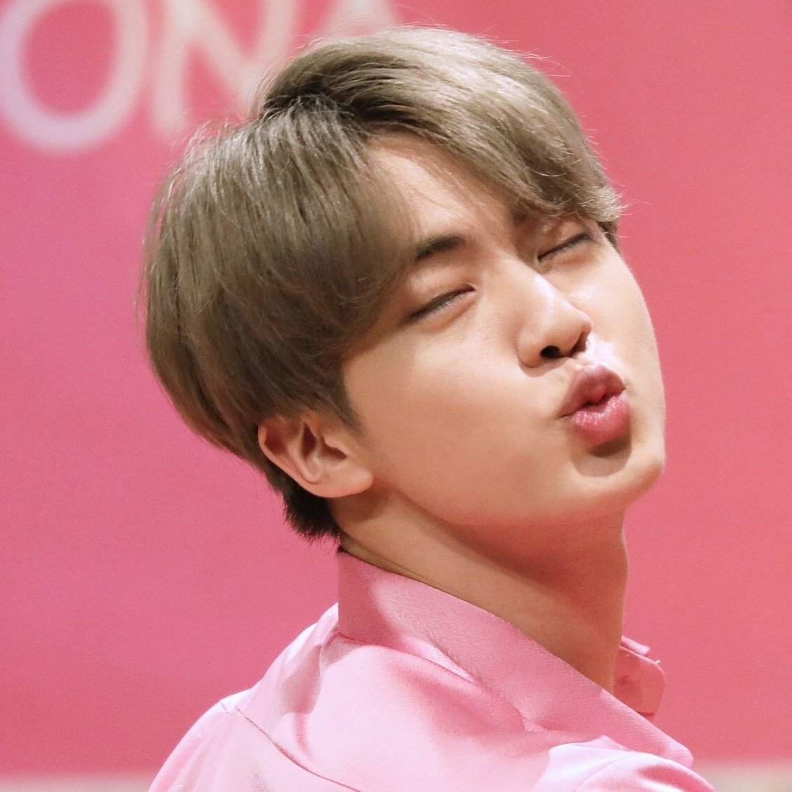 ZYD Y1M6D11: JIN-HYUNG HAS THE SOFTEST LIPS AND IT KISSED MY COLD UNDEAD CHEEKS!