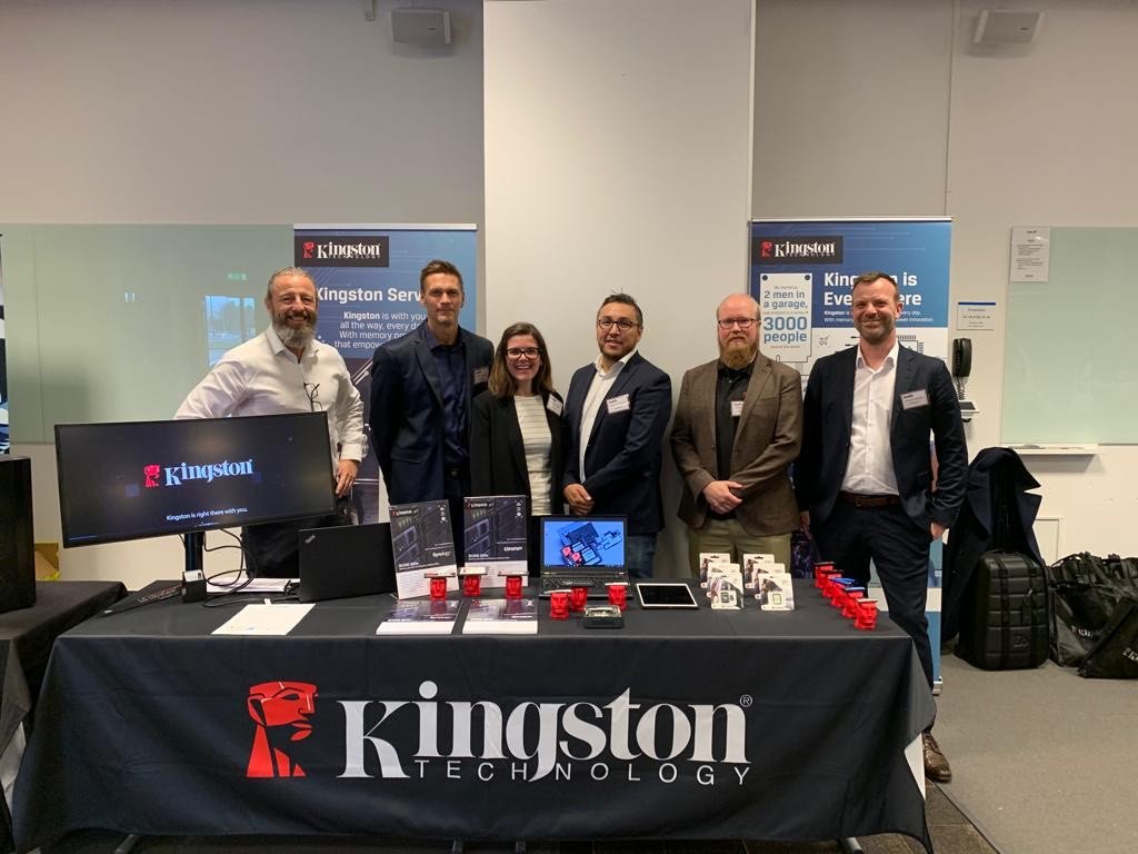 KingstonTechBiz's tweet image. Kingston has been presenting here at #TechBriefNordic  with @Pasi_Kingston and our other Kingston Tech Experts, exhibiting our latest product launches and technology! 🙌 Check out our webiste for more information on Kingston Storage Solutions! 👉 kings.tn/2MInLMt