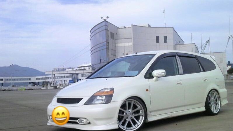 新しいべこカー。
前期なのに中期顔面移植されてたのは嬉しい誤算😊ワゴンでガソリン探してたのにセダンでディーゼルになったけどこっちのが( ・∀・) ｲｲﾈ！
やっぱりゲームより車好き🚗 ³₃
なにわナンバーの方が良かったなぁ〜…

 #アテンザ
 #MAZDA6じゃないよ
 #さよならストリーム