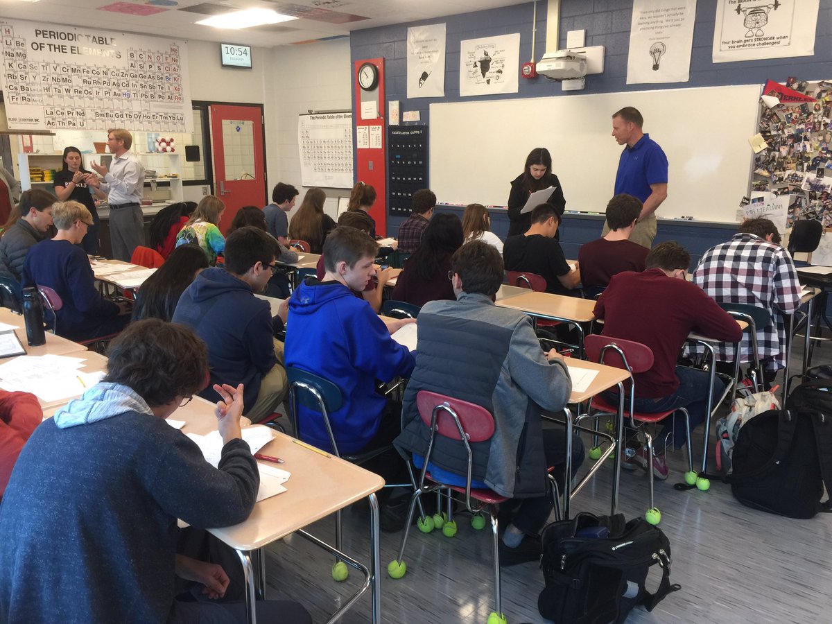 bhsreadapp's tweet photo. Great day of learning labs! Thanks to @BerkleySchools BHS Ts for opening their classrooms and being #learninglableaders So much to see, think and wonder about. Thanks @sfrancis2025 for supporting our #CoT growth at BHS! #berkleydifference @mrsjsimone @AngieMChurch @JSandtveit https://t.co/JUehFeaxVN