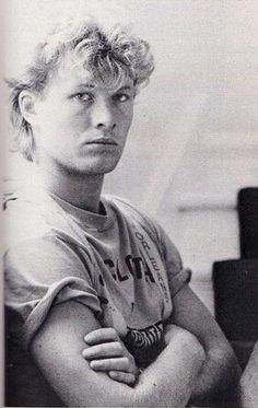 Happy Birthday to Magne Furuholmen, hot keyboard player of a-Ha, who is 57 today.

Gratulerer med dagen, Mags! 