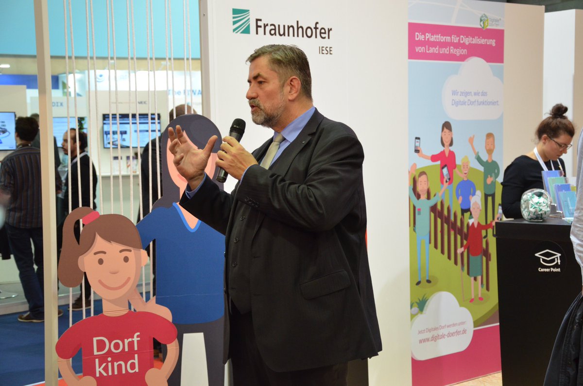 DiploMagazin's tweet photo. #Labas @SmartCountryCon! Labas L(#IT)huania! @Bitkom &amp; @AuswaertigesAmt invited to a guided tour for #diplomats through the #SCCon2019 to explore digital solutions for the public sector. With @bechtle_ag @deutschetelekom @INFOBALT_LT @SAPdach @BMI_Bund @targomo @fraunhoferfokus https://t.co/bANstCCzCX