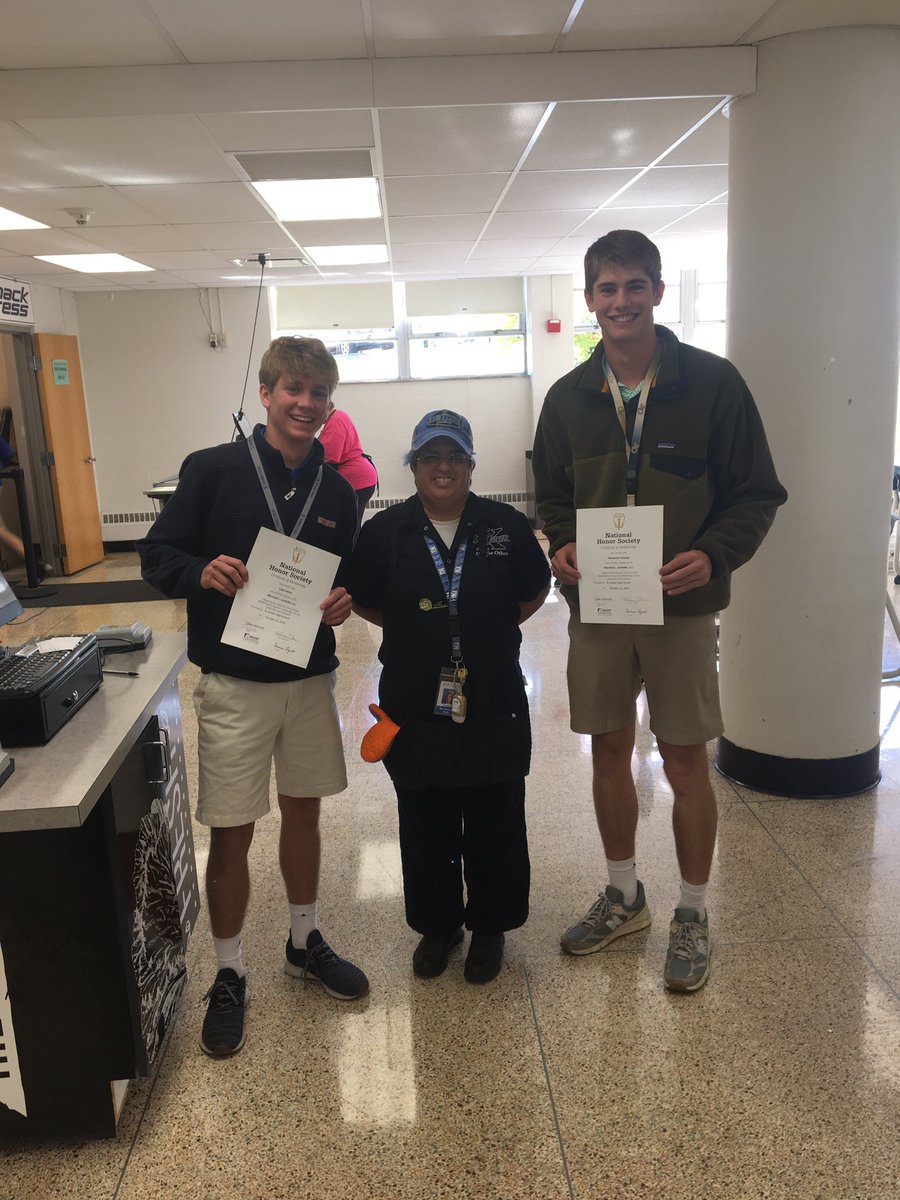 So honored to get into NHS and celebrate it with our amazing lunch lady Amanda! <a href="/Thehankthomas/">Hank Thomas</a>