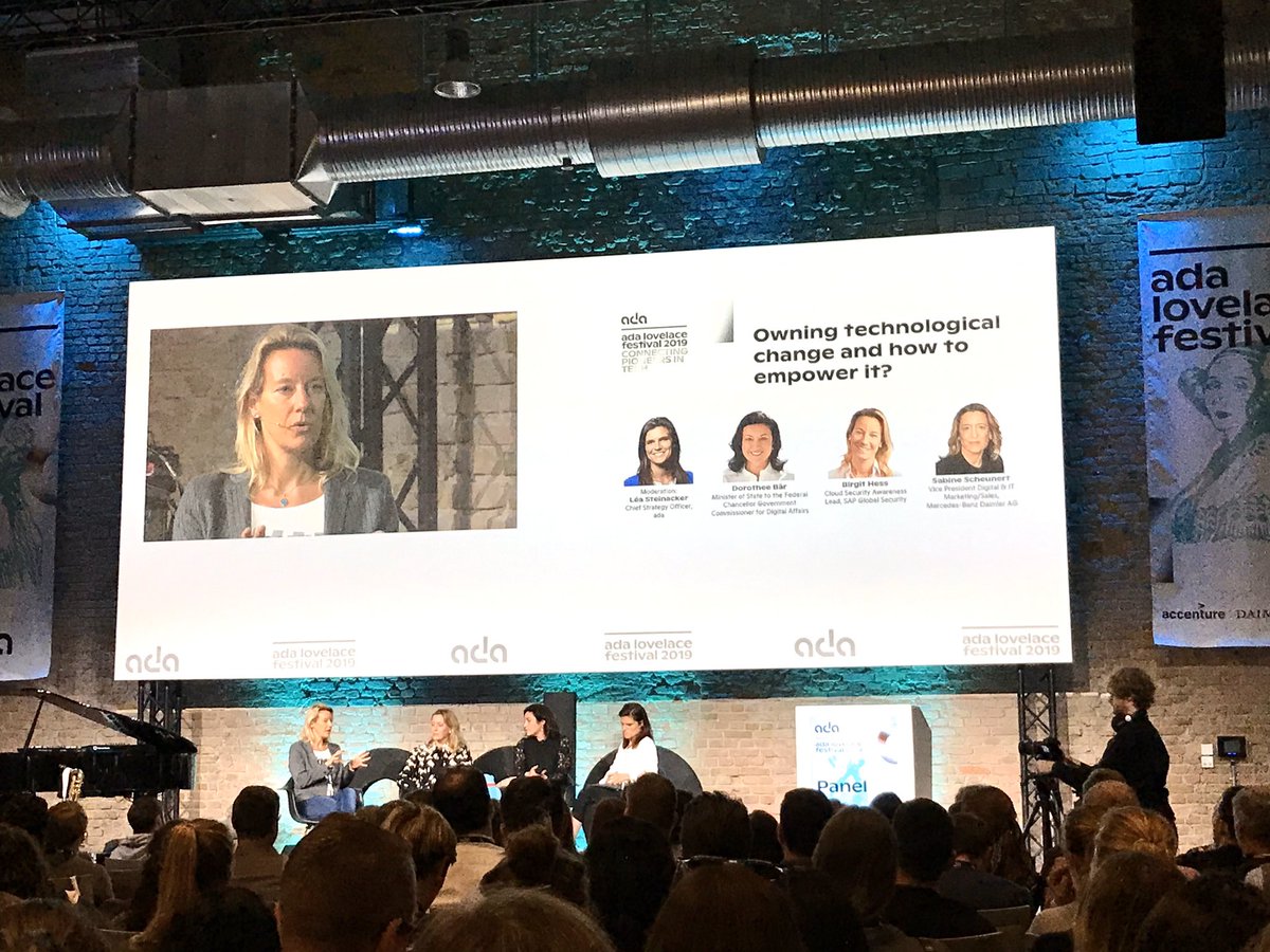 kathrinjansing's tweet photo. Panel talk on „Owning technological change and how to empower it?“ with an all-female cast on stage. Looking forward to the day this no longer sticks out and attracts my attention💪🏻💁🏼‍♀️ #diversity  @KienbaumConsult @join_ada #adafellows #WePowerment #Akademy #ada19 #adafestival https://t.co/hc0KQO1263
