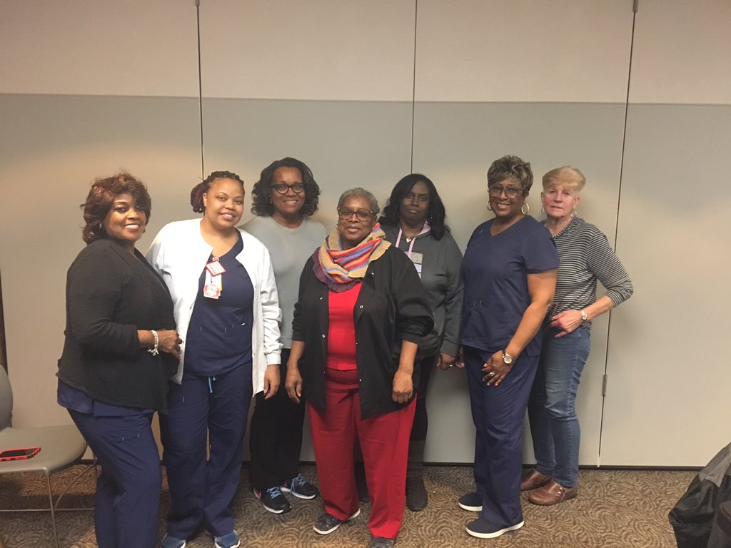 AndrewPNNU's tweet photo. Newly @NationalNurses organized nurses at Ingall’s Hospital stand with Chicago school workers, @CTULocal1 and @SEIU73. #PutItInWriting https://t.co/oLKofmPpP7