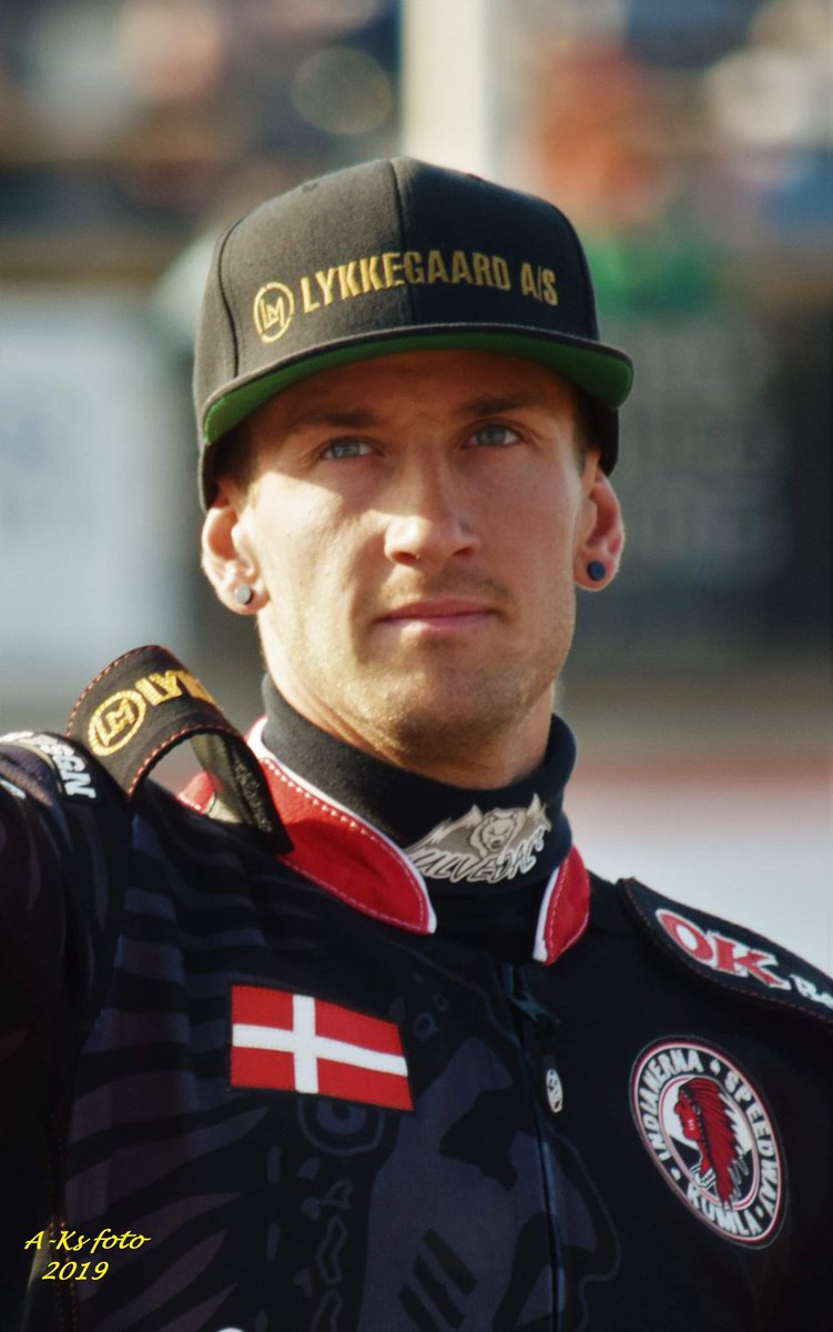 WMSK_Speedway's tweet photo. PRESSRELEASE  ANDERS THOMSEN KLAR FÖR VÄSTERVIK SPEEDWAY! 

Den 25-årige danske föraren Anders Thomsen Racing är näste förare in i truppen 2020. Ett återseende för publiken i Västervik då han senast representerade klubben under 2015
https://t.co/CN6yN9nDpf https://t.co/50OEAv2XMU