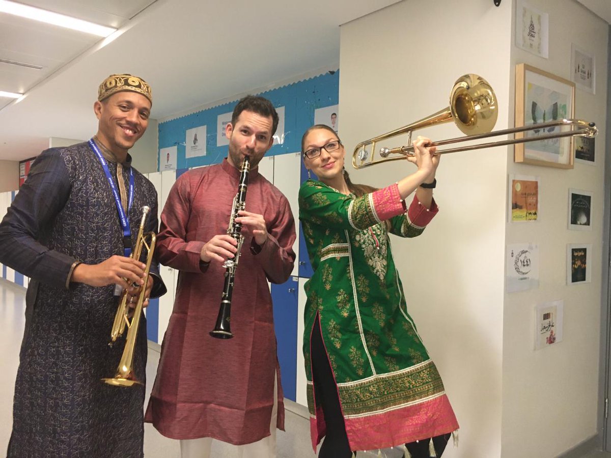 GordonAdebayo's tweet photo. DIWALI AT GIS!!! https://t.co/nBQUCNXytN