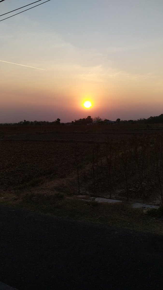 RifaldiAlka's tweet photo. Indah dengan caramu https://t.co/2WZ5qjsrBy