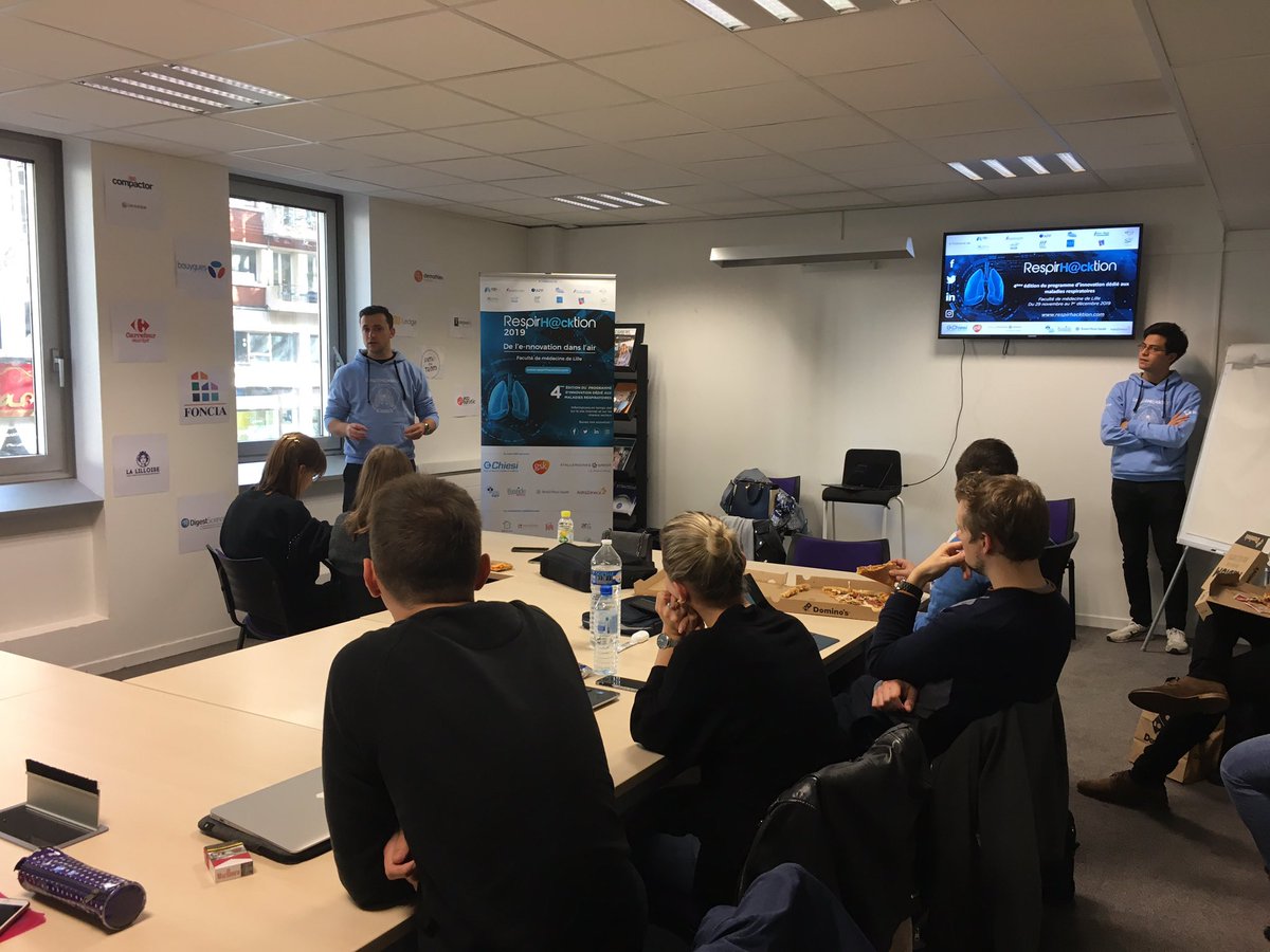 respirhacktion's tweet photo. Présentation de #respirhacktion aux étudiants de @ESMEsudria, @EpitechLille et @ISG . Merci pour votre accueil et votre enthousiasme ! https://t.co/YPiIlqE6Xc