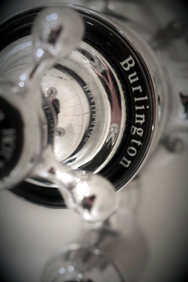 Who loves traditional? How about this Victorian Burlington Bathroom 🛀🚿🚽 with a modern twist we've just completed.

See more photos  

thebathroomsanctuary.co.uk/ensuites/victo…
 
#bathrooms #traditional #burlington   #ensuites #refurbishment #refit