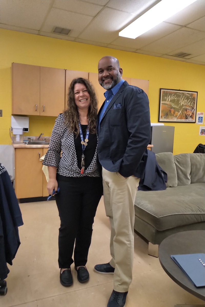 MsFiocco's tweet image. Who is this guy? #LookingDapper @NorthParkSSca