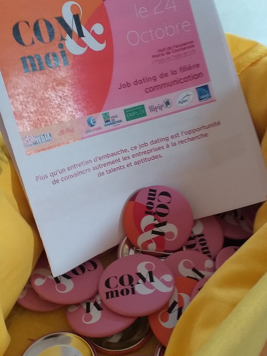 OBS_COMMEDIA's tweet photo. #jobdating #cometmoi à #Courbevoie par @OBS_COMMEDIA et @EcoCourbevoie c'est parti. Les #candidats se présentent à la #mairie. https://t.co/rYJTyiLrho