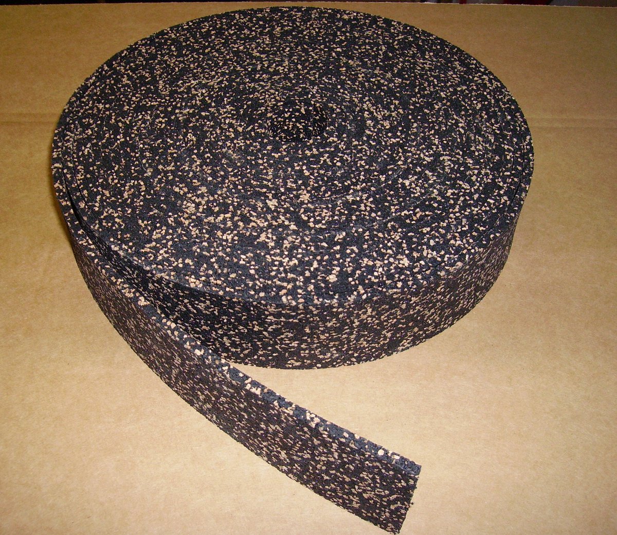 Gummi-Kork Trittschalldämmung Dicke 3 mm und 5 mm in Streifen: bit.ly/2kl6k9u