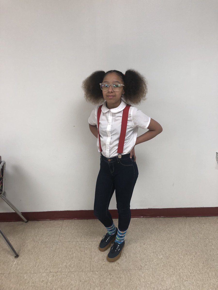 rspahumble's tweet photo. To smart to do drugs... #rsparedribbonweek #nerds #dontdodrugs #smartypants https://t.co/zWBq5cBjo5