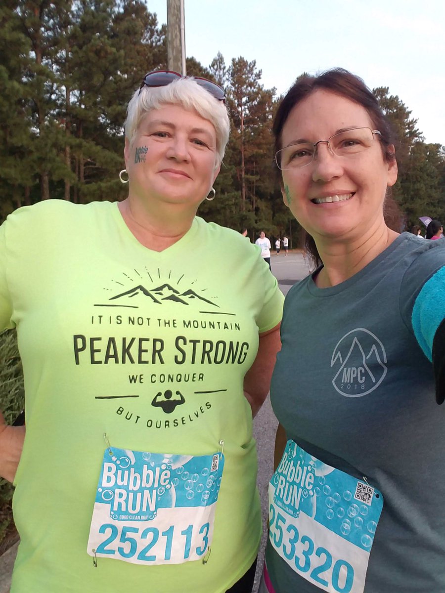 SoFlPeakers's tweet photo. #TBT #Bubblerun fun #SouthFloridaPeakers #FloridaPeakersUnited #SupportInspireUnite #StrongerTogether #joinmpc2019
#mpc2019 #mypeakchallenge #peaker4life #PeakerStrong #PeakerProud #Peakership #CoachSam #ProudPeaker #FindYourPeak @samheughan @mypeakchallenge @valbo00 #valbod https://t.co/TccASqJMOe