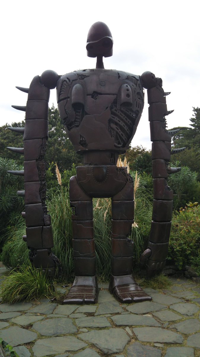 ট ইট র 裕ちゃん ジブリ美術館凸した 人であまり満足に観れなかった 館内撮影禁止はまあ仕方ないんだけどさ 内容は思ってた以上にボリューム少なかった 撮影可能なラピュタの巨人は良かったな ジブリ ジブリ美術館