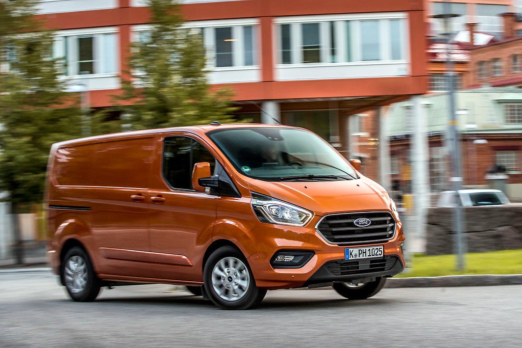LizzieRascal_P's tweet photo. Delighted to have contenders in the two categories of International Van of the Year and International Pick up Award.  #FordTransit #FordTransitCustomPHEV #FordRanger  @ivotyjury Thank you!
All will be revealed at #Solutrans on November 20th.....Go #Ford! https://t.co/N6ws03pbPR