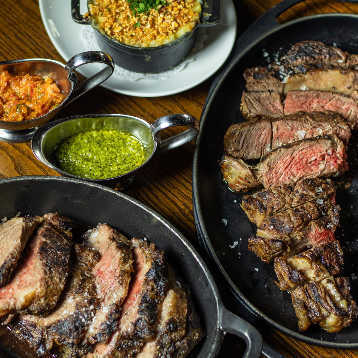 What's it going to be, Presa or Prime? 😍 Enjoy either our Galician prime rib or Presa Iberico de Belotta with two sides, two sauces and bottle of wine for £35pp every Thursday!! What will you go for?? -
-
Call to book on 0141 406 9880 or visit bit.ly/2XOv50s