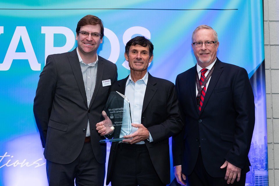 And another big congratulations to the winners of #incosna Awards: <a href="/mibelle_biochem/">Mibelle Biochemistry</a> for the Innovation Zone Best Ingredient Award, <a href="/SEPPIC/">SEPPIC</a> for the Sensory Bar Award and Natura-tec for the Make-Bar Award 🙌🎉 #cosmeticscience