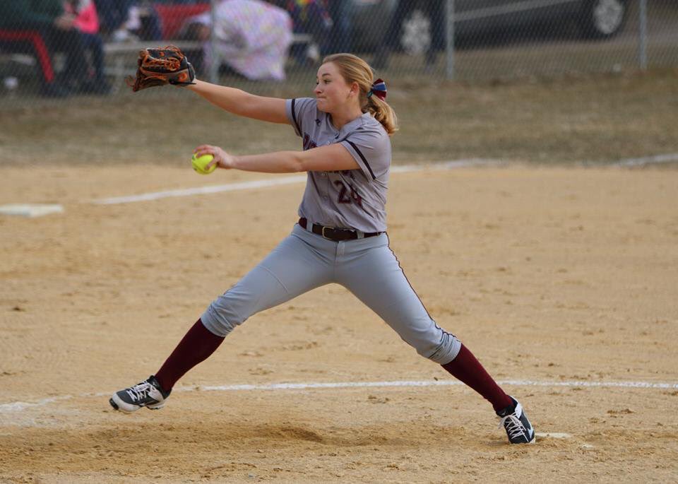 RockridgeSftbll's tweet photo. Happy Birthday to @RockridgeSftbll State Champ & All Stater @gracepreston42 - Have a great day kid! #rocketstrong #toughasnails #bulldogpitcher #statechamppitcher #legend #traditionnevergraduates https://t.co/jzCI1XGzAW