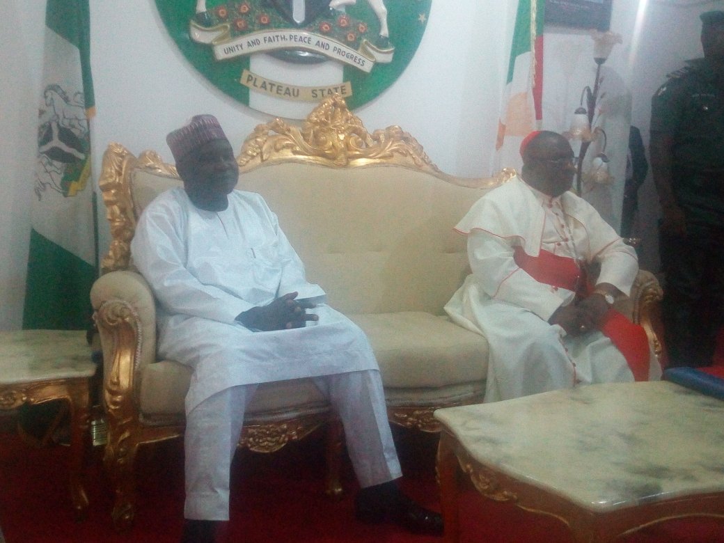 Prof Sonni Tyoden tweet media