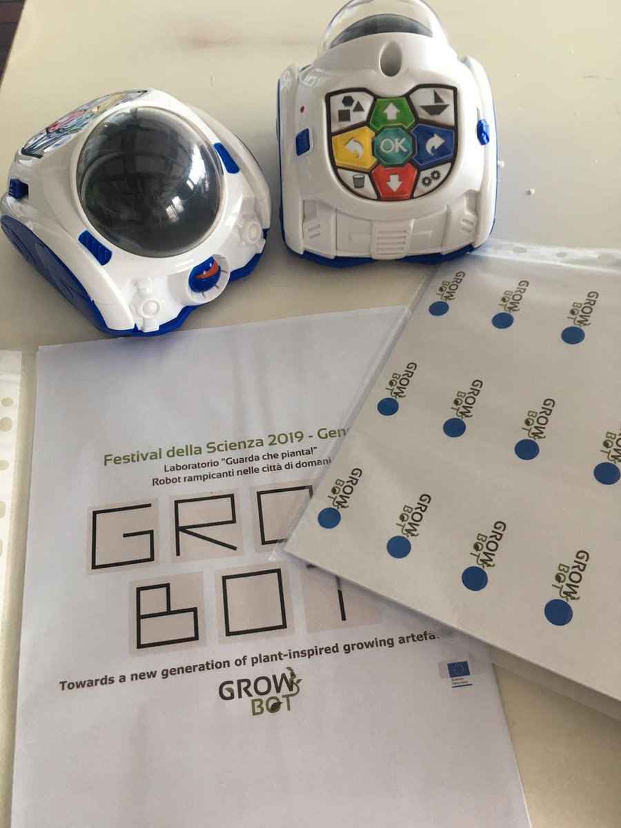 GrowBot_project's tweet photo. It started! Come visit us and try our laboratories  #GrowBot_project @AcquarioGenova and Biosfera  
@BSRiit @IITalk @fet_eu 
#Elementi @FDellaScienza https://t.co/pIWrwpK1U1