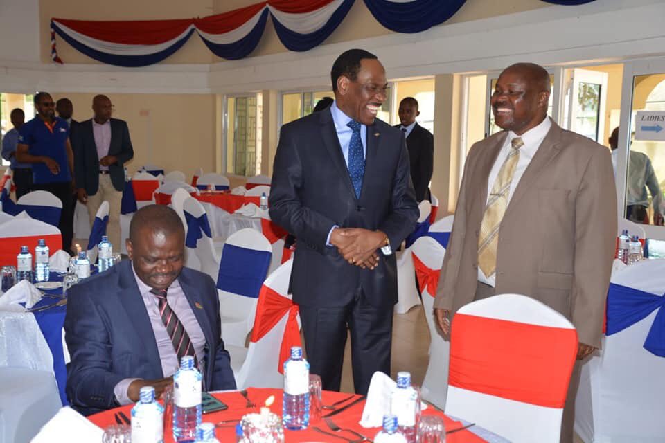 EzekielMutua's tweet photo. It's good to see the milestones that the National Broadcaster (KBC) has made in ensuring that Kenyans in the remotest parts of the country have access to TV and that digital migration is equitable across Kenya. #SignetAPDLaunch @InfoKfcb @MoICTKenya @KBCChannel1 @naimbilal https://t.co/YAXLmv6Gd0