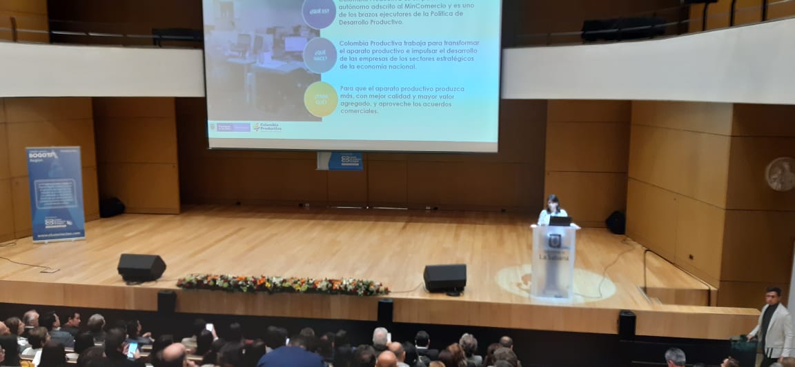 camaracomerbog's tweet photo. Empresarios del sector lácteo participan en el Consejo Ampliado de su Iniciatva Cluster para conocer los proyectos y avances que se desarrollan  en beneficio del sector. #ClusterLácteo https://t.co/WiSkUZTLKy