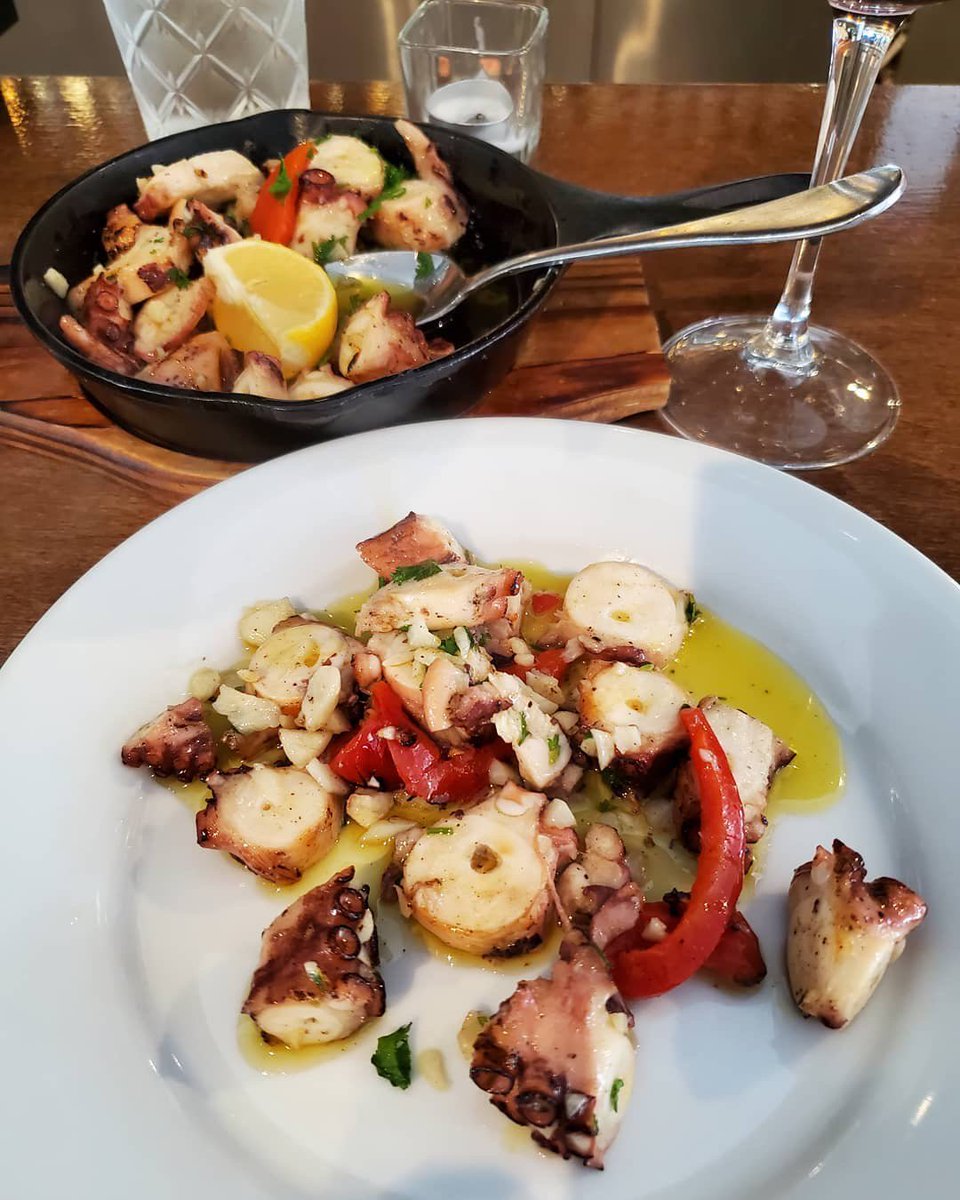 Old_lisbon's tweet photo. Mm mm mm 😋 Enough to share!

🔁 @louie_r007
#miamieats #miamifoodlovers #sunnyisle #miamibeach #coralway #sunnyisleeats #miamibeacheats #coralwayeats #portuguese #sofloeats #miamibar https://t.co/LsWxpvqXUA