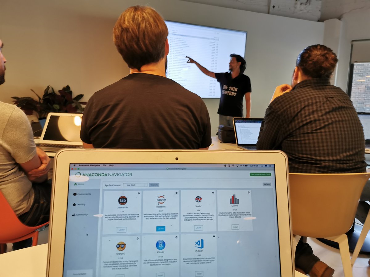 Taller de Machine Learning con <a href="/AlbertoTalegon/">Alberto Talegón</a> en <a href="/wamglobal/">Wam Global</a> #seo #python