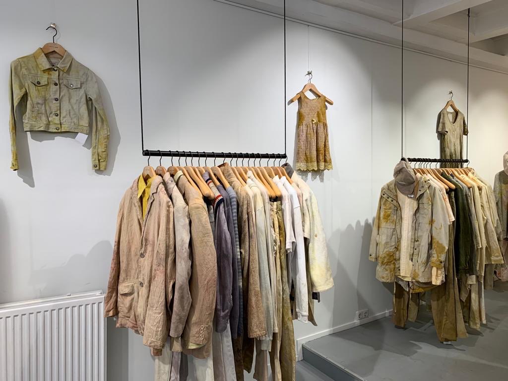 LegerdesHeilsReShare tweet media