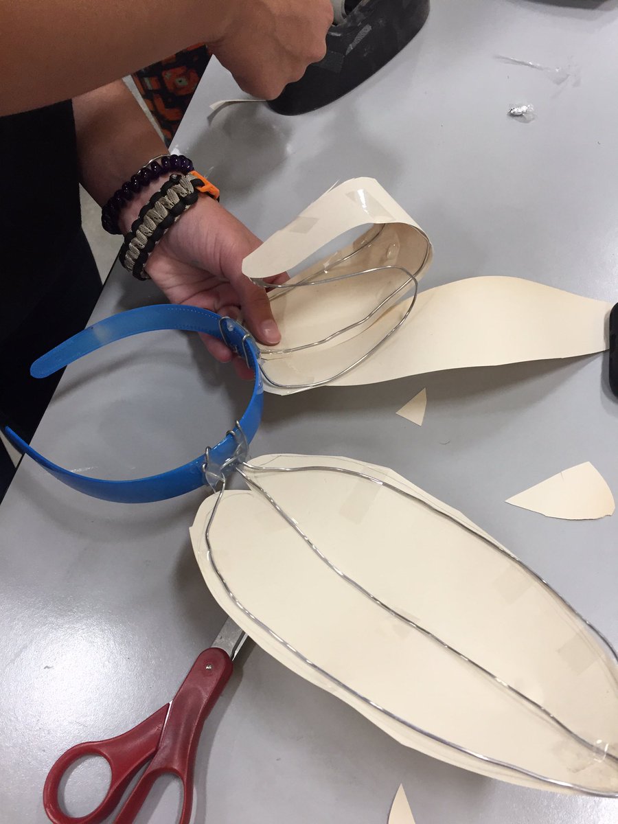 Venngirl's tweet image. Made some Halloween accoutrements for our PHS Art Club activity today!  Shooting for 100% student driven activities and healthy social interactions with art as the vehicle.  #phsartclub #usd250 #artsed #250dragons #phsart #purplepride