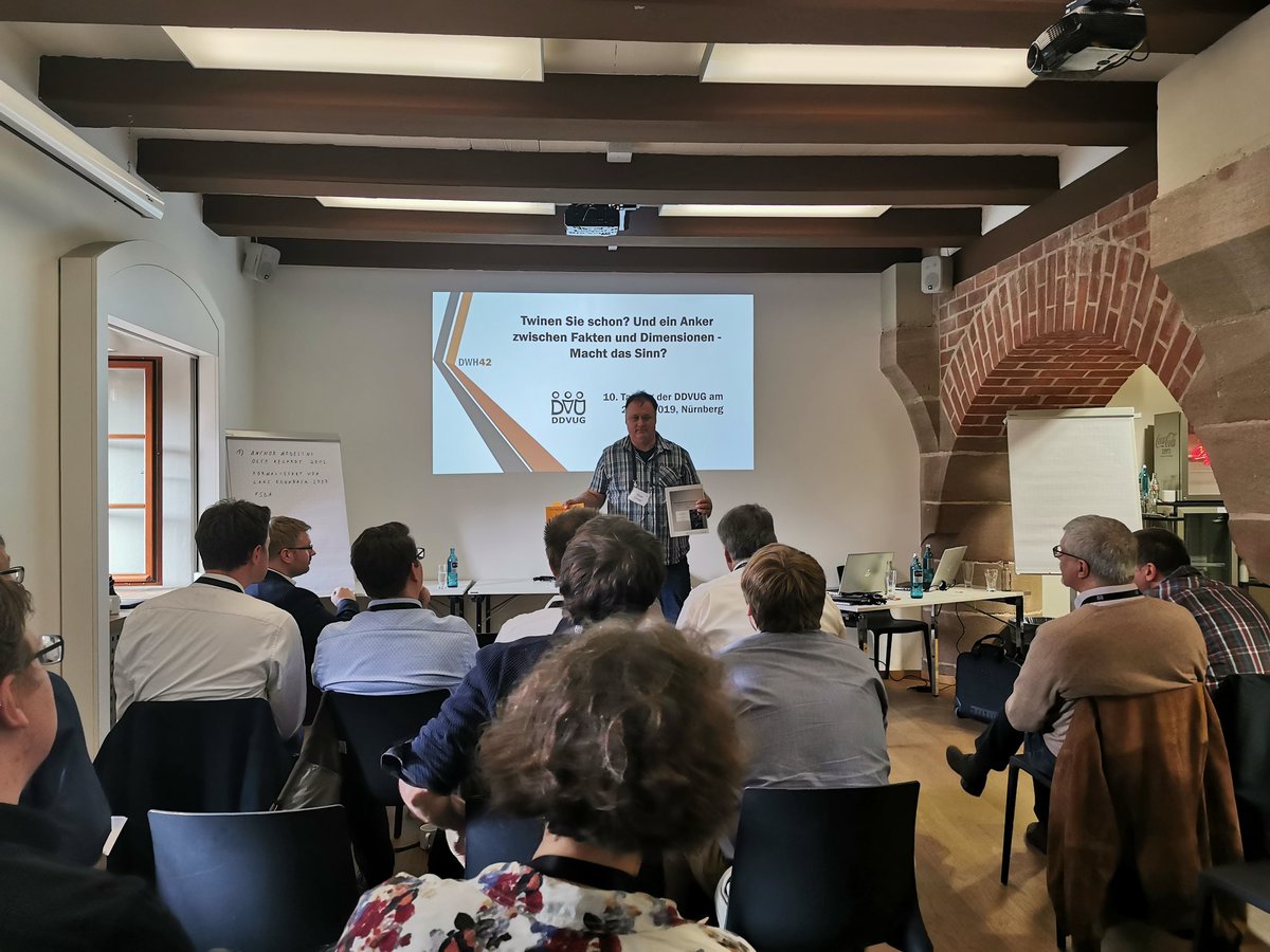 Oliver Cramer (<a href="/data42morrow/">Oliver Cramer</a>) is twining an sets an Anchor between Fact- and Dim-Tables
as suggested by Lars Rönnbäck(<a href="/anchormodeling/">Anchor Modeling</a>) 
"Twinen Sie schon? Und ein Anker zwischen Fakten und Dimensionen - Macht das Sinn?" 

#DDVUG 
#datavault 
#datamodeling