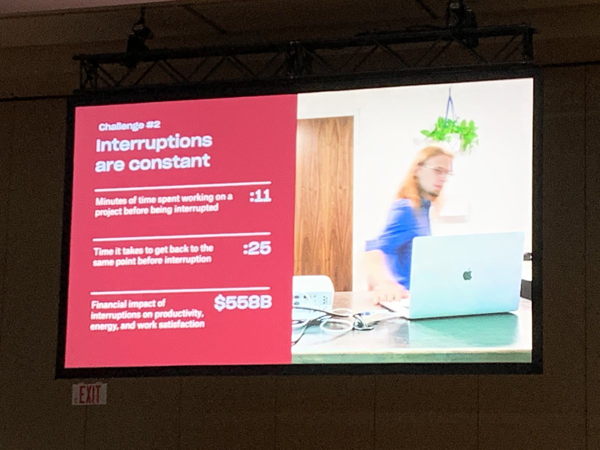 colttrickle's tweet photo. Constant interruptions are only getting worse. People are interrupted every 11 minutes when working on a project. #GartnerSYM https://t.co/0hcxTF0u9g