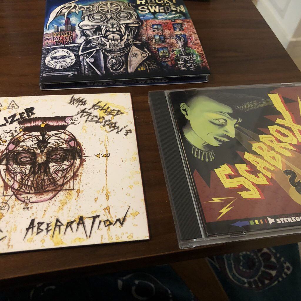 ibojin1984's tweet photo. ここ1週間CDひさびさに買い込んだ!秋はサイコビリーとハードコア。
#rocky and the sweden
#frantic aberration
#mohikan family's
#scabrox https://t.co/IhY1qUYq7Y