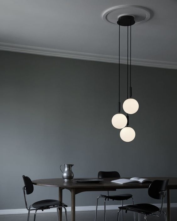 The elegant Miira 3 chandelier, creating a cosy ambience within your dining space.
.
.
#spacesintoplaces #housesintohomes #dtales #nuuralighting #miira3 #lightingsolutions #lightingdesign #interiordesigninspiration #livinginspiration #dubaiinteriordesign