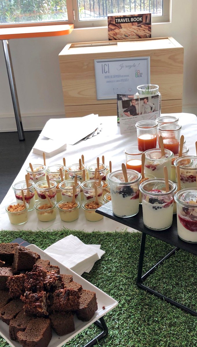 Aujourd'hui, nos #collaborateurs ont profité d'un #déjeuner de présentation du distributeur de repas élaborés par un chef : <a href="/LeBonBocal/">Le Bon Bocal</a>. Une solution #innovante qui permettra aux gourmets un peu pressés de toujours manger équilibré 🍴😋