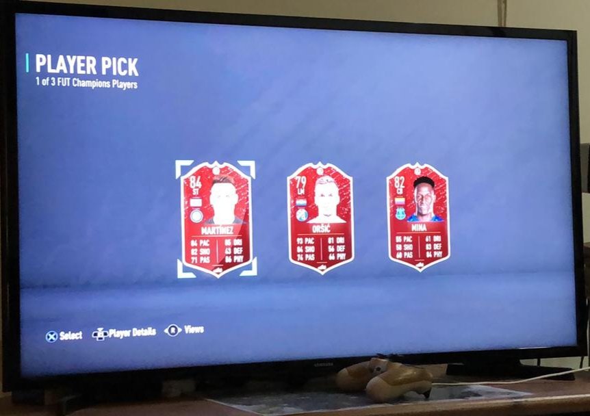 anthonyalbela's tweet photo. #FIFA20
GOLD 3 REWARDS OP https://t.co/odgvmYD18R