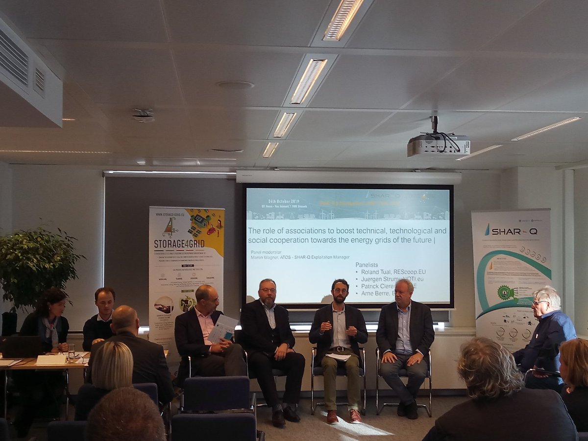 Panel discussion with associations moderated by <a href="/AtosES/">Atos España</a>. Panelists from <a href="/REScoopEU/">REScoop.eu 🦋 Follow us on Bluesky @rescoop.eu</a> , <a href="/AIOTI_EU/">AIOTI</a> , <a href="/EASE_ES/">EASE</a> and @BDVA_PPP discuss about the flexibility and democratization of the grid systems of the future, and the challenges that this entails. <a href="/SHARQproject/">SHAR-Q</a>