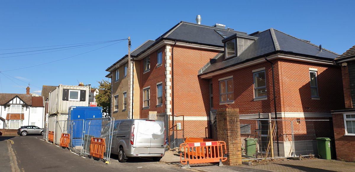 Architects_KSA's tweet image. Not so sunny today, but yesterday was great for a site visit to Myfanwy House, Cosham. Built by D.N Associates Ltd for Elm Trees Retirement Living. Handover expected by Christmas, soft landscaping to be completed in Spring. #Architecture #ConstructionSite #NewBuildDevelopment