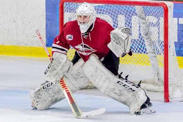 #NA3HL Advancement Alert: <a href="/BozemanICEDOGS/">Bozeman Icedogs</a> goalie AJ Ruskowski has been called up to <a href="/MinotauroHockey/">Minot Minotauros</a> in <a href="/NAHLHockey/">NAHL</a>, where he started and won his #NAHL debut this past weekend #StepAbovetheRest na3hl.com/news/story.cfm…