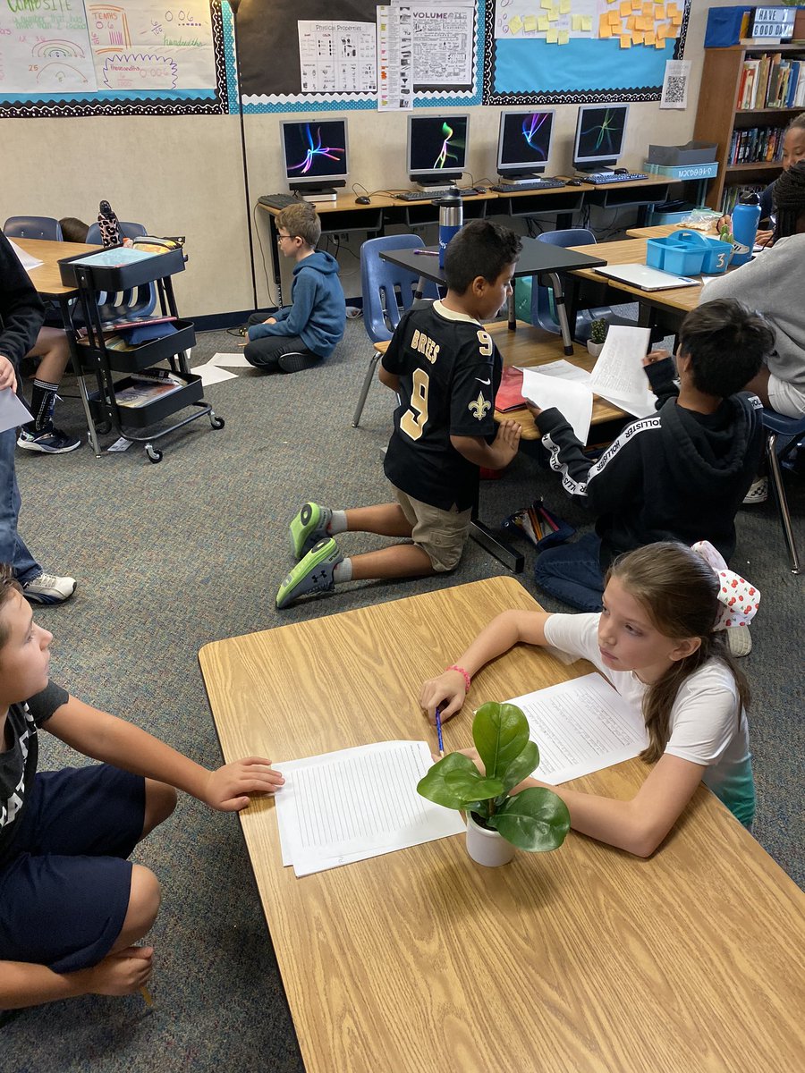 msfreeman100's tweet photo. We are busy practicing for student led conferences next week! #wilmeth #mymisd https://t.co/mBlF4rywUk